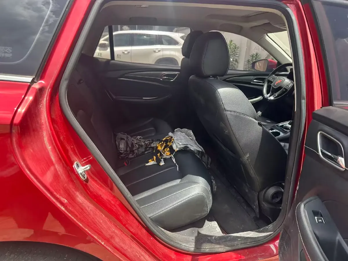 2018 Roewe Ei5 BEV 35KWH,autocango,china used car exporter,china ev exporter,chinese used car exporter,chinese used ev exporter