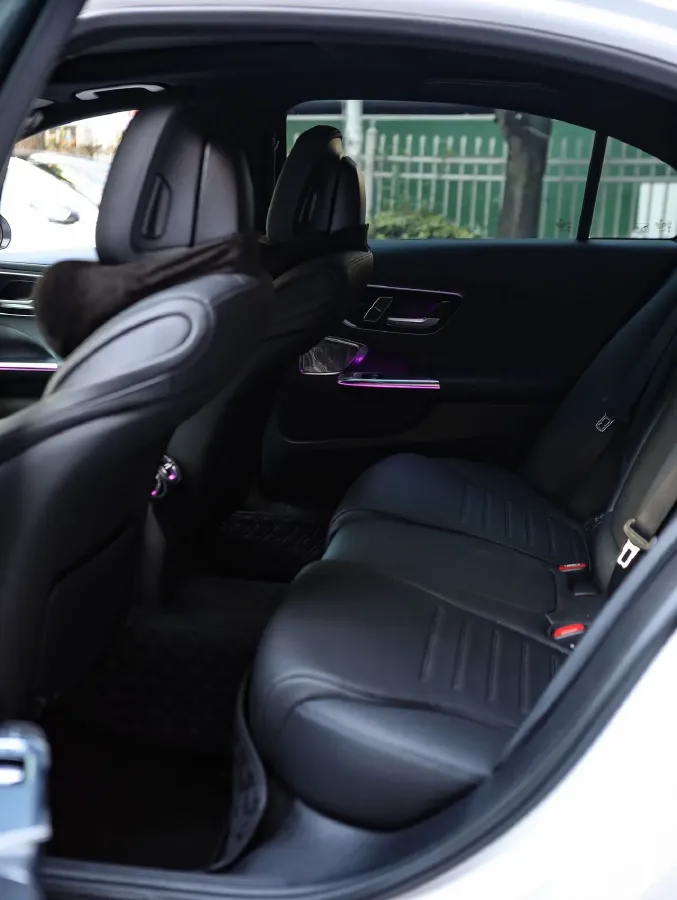 2025 Mercedes-Benz C Class 1.5T 204HP L4 9AT,autocango,china used car exporter,china ev exporter,chinese used car exporter,chinese used ev exporter