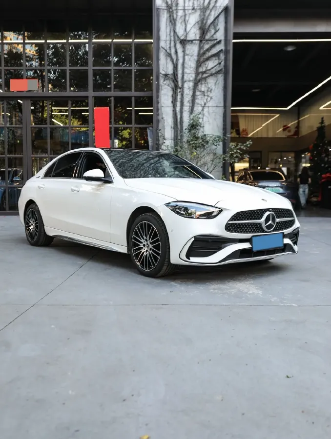 2025 Mercedes-Benz C Class 1.5T 204HP L4 9AT,autocango,china used car exporter,china ev exporter,chinese used car exporter,chinese used ev exporter