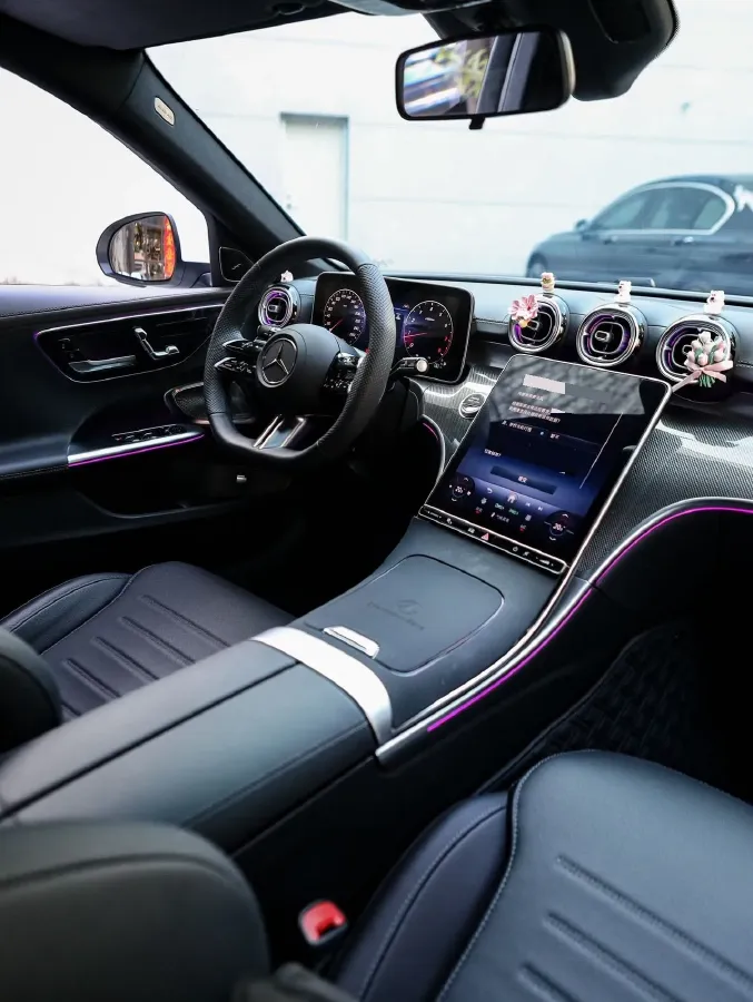 2025 Mercedes-Benz C Class 1.5T 204HP L4 9AT,autocango,china used car exporter,china ev exporter,chinese used car exporter,chinese used ev exporter
