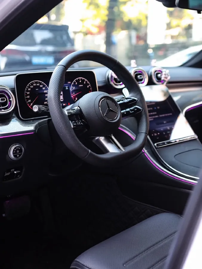 2025 Mercedes-Benz C Class 1.5T 204HP L4 9AT,autocango,china used car exporter,china ev exporter,chinese used car exporter,chinese used ev exporter