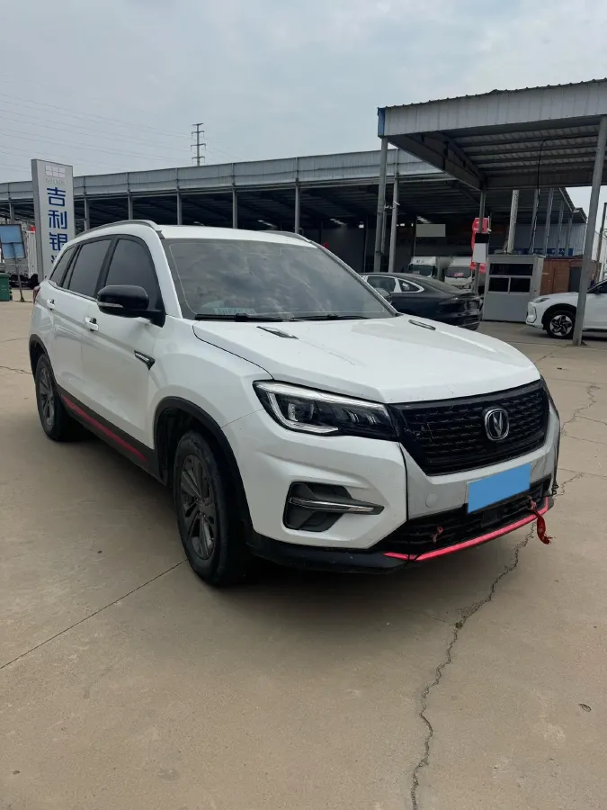 2021 ChangAn CS75 1.5T 178HP L4 7DCT,autocango,china used car exporter,china ev exporter,chinese used car exporter,chinese used ev exporter