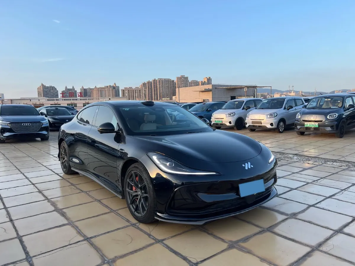 2024 IM L6 BEV 75KWH,autocango,china used car exporter,china ev exporter,chinese used car exporter,chinese used ev exporter