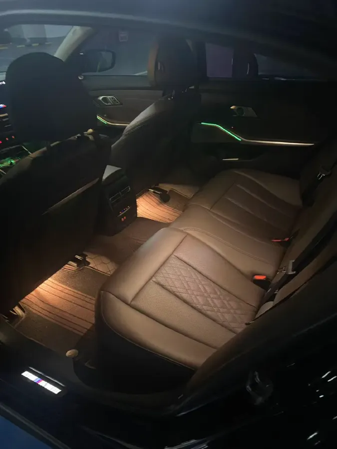 2023 BMW 3 Series 2.0T 184HP L4 8AT,autocango,china used car exporter,china ev exporter,chinese used car exporter,chinese used ev exporter