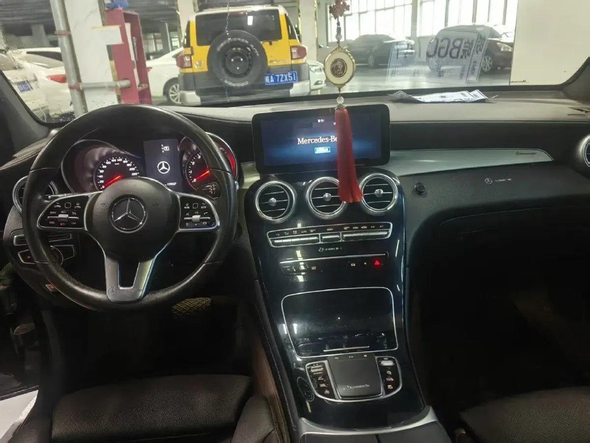 2020 Mercedes-Benz GLC Class 2.0T 197HP L4 9AT,autocango,china used car exporter,china ev exporter,chinese used car exporter,chinese used ev exporter