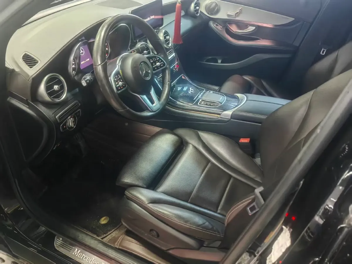 2020 Mercedes-Benz GLC Class 2.0T 197HP L4 9AT,autocango,china used car exporter,china ev exporter,chinese used car exporter,chinese used ev exporter