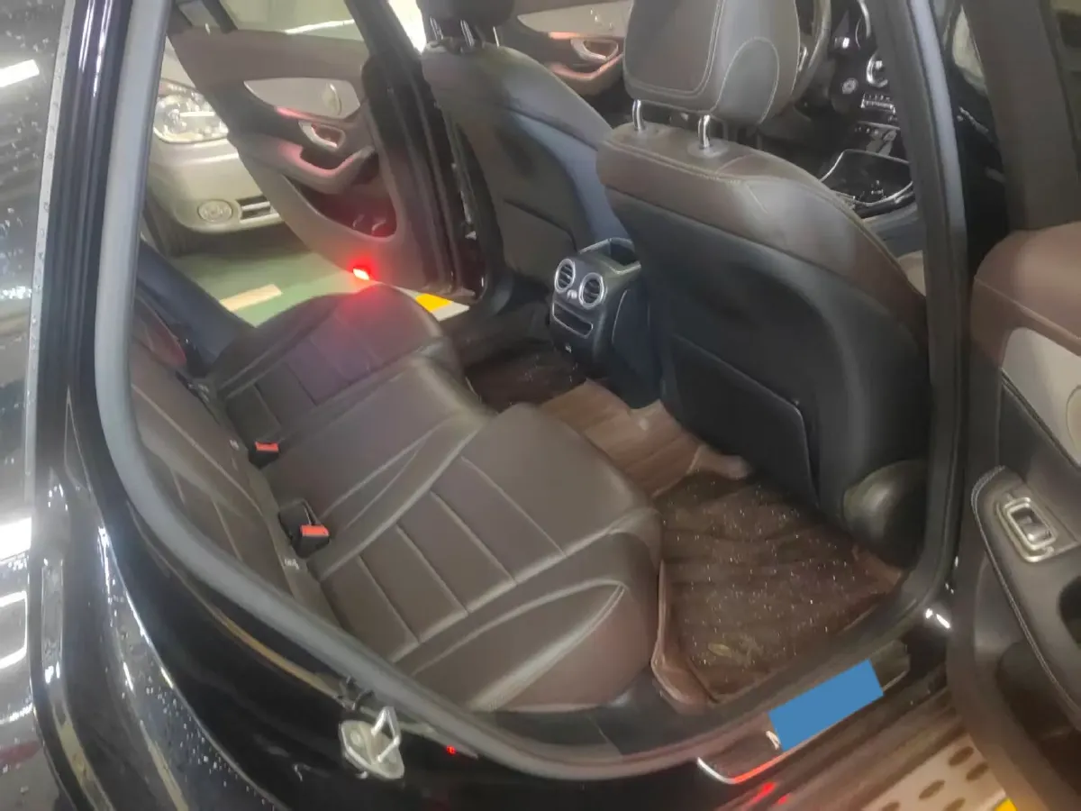 2020 Mercedes-Benz GLC Class 2.0T 197HP L4 9AT,autocango,china used car exporter,china ev exporter,chinese used car exporter,chinese used ev exporter