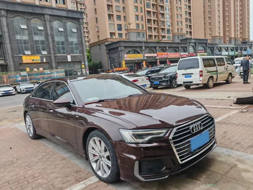 2020 Audi A6L 2.0T 224HP L4 7DCT,autocango,china used car exporter,china ev exporter,chinese used car exporter,chinese used ev exporter