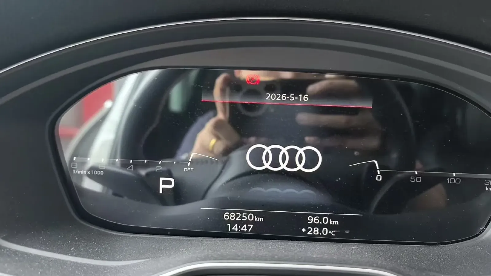 2020 Audi A4L 2.0T 190HP L4 7DCT,autocango,china used car exporter,china ev exporter,chinese used car exporter,chinese used ev exporter