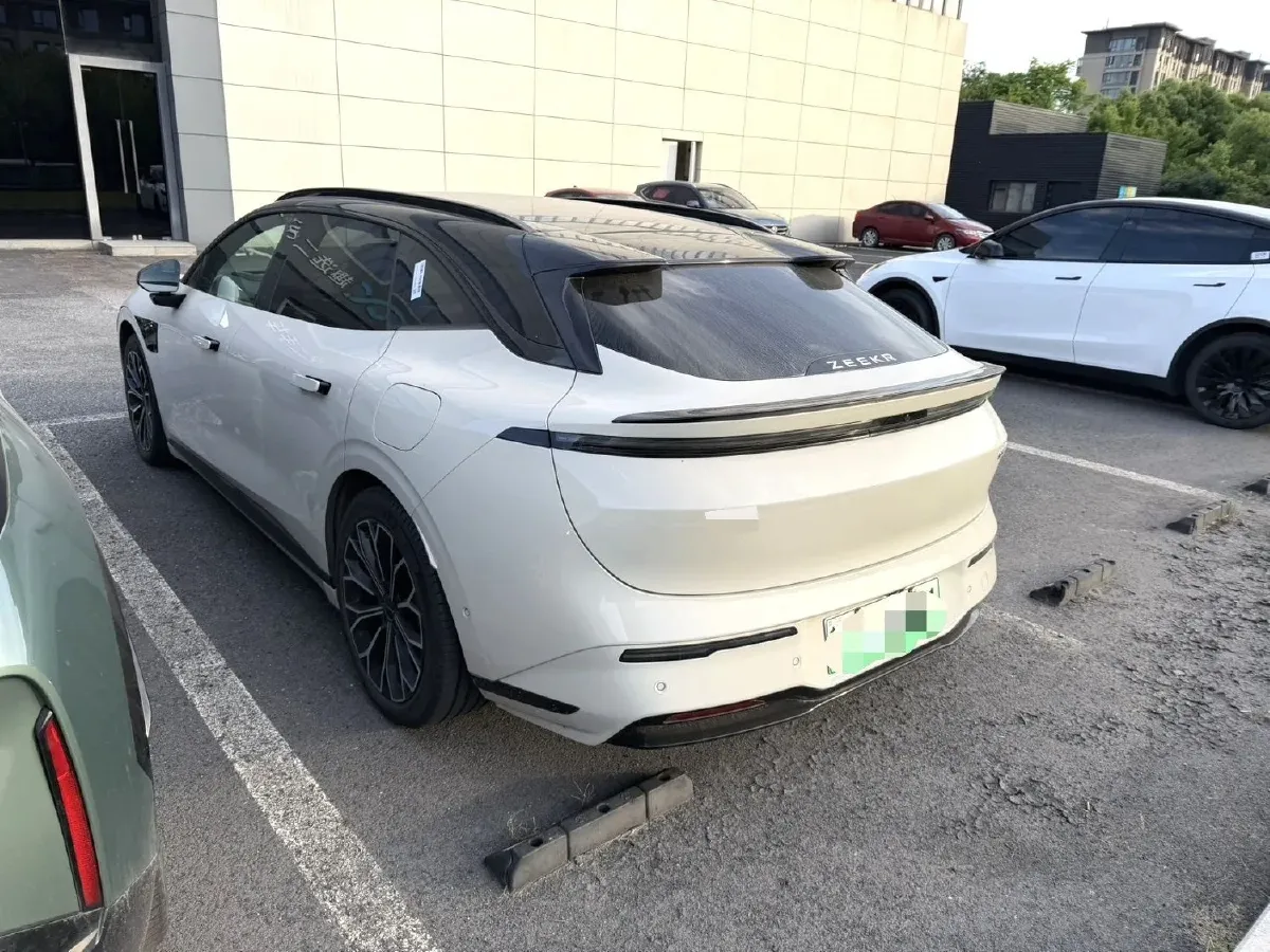 2025 Zeekr 007GT BEV 100.01KWH,autocango,china used car exporter,china ev exporter,chinese used car exporter,chinese used ev exporter