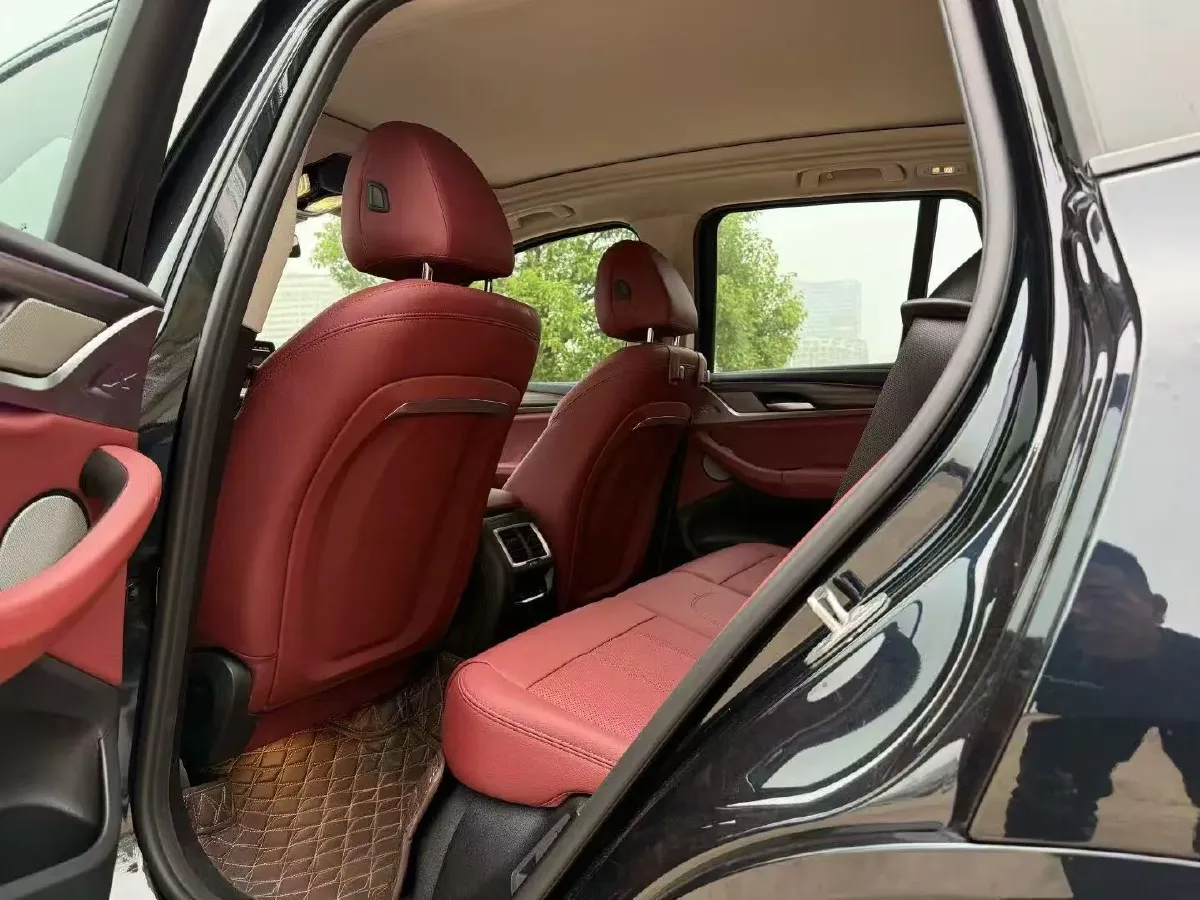 2023 BMW X3 2.0T 245HP L4 8AT,autocango,china used car exporter,china ev exporter,chinese used car exporter,chinese used ev exporter