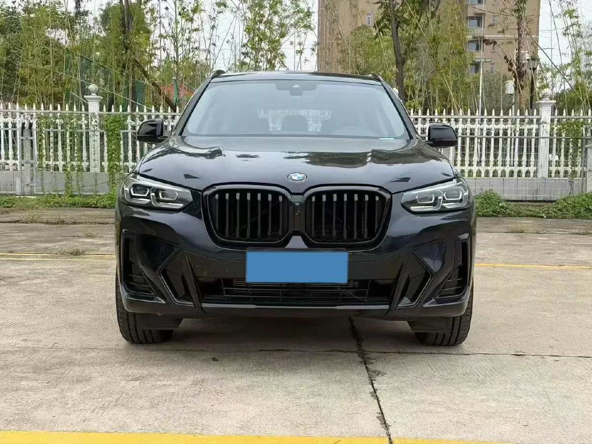 2023 BMW X3 2.0T 245HP L4 8AT,autocango,china used car exporter,china ev exporter,chinese used car exporter,chinese used ev exporter