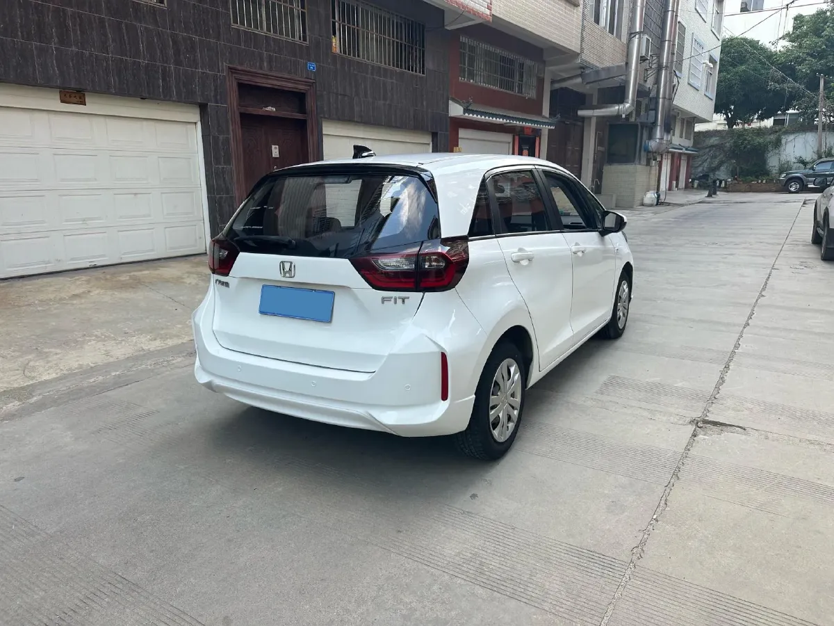 2022 Honda Fit 1.5L 131HP L4 CVT,autocango,china used car exporter,china ev exporter,chinese used car exporter,chinese used ev exporter