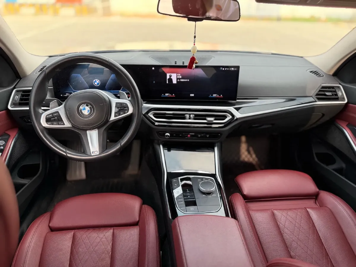 2023 BMW 3 Series 2.0T 156HP L4 8AT,autocango,china used car exporter,china ev exporter,chinese used car exporter,chinese used ev exporter