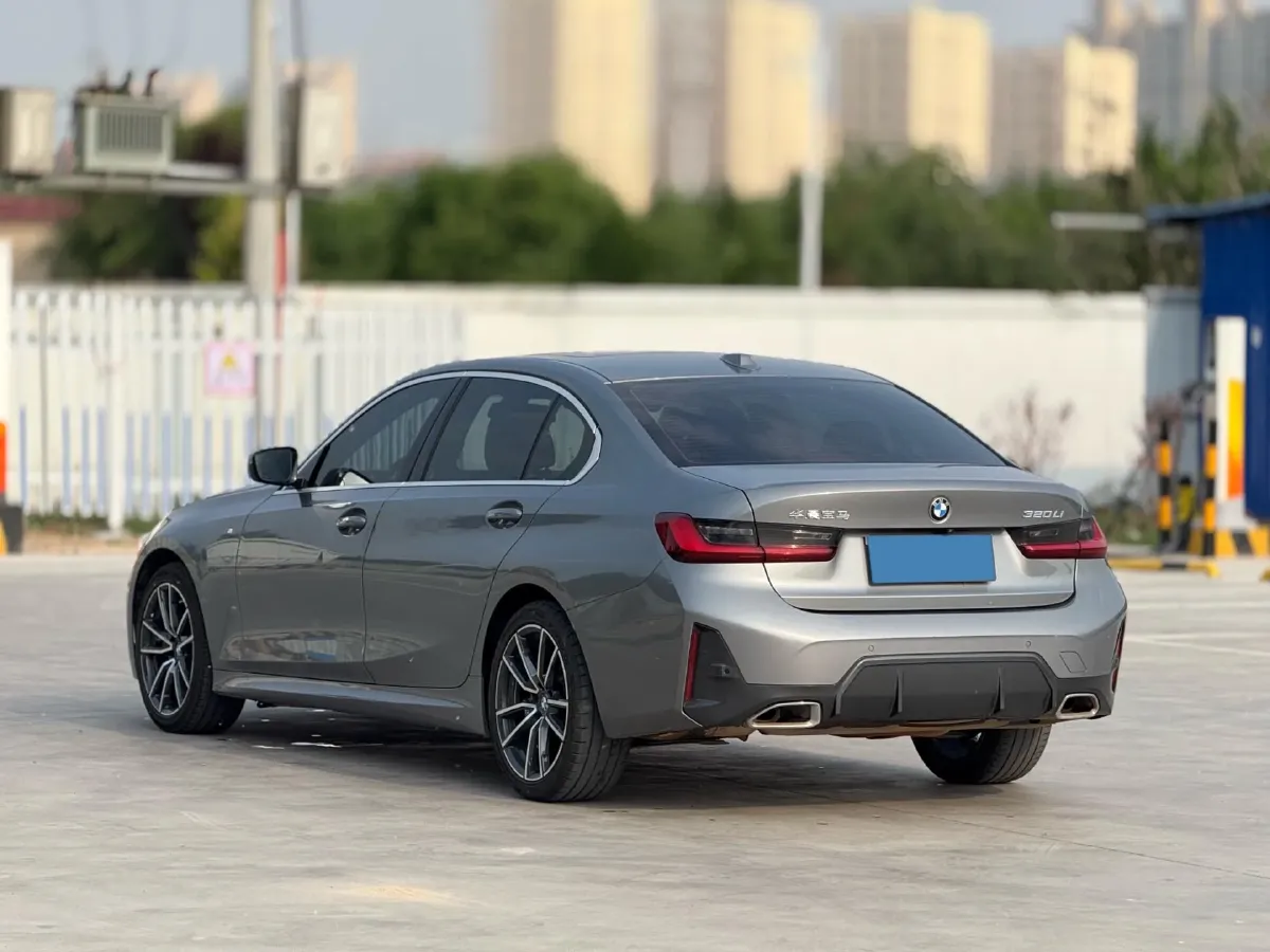 2023 BMW 3 Series 2.0T 156HP L4 8AT,autocango,china used car exporter,china ev exporter,chinese used car exporter,chinese used ev exporter