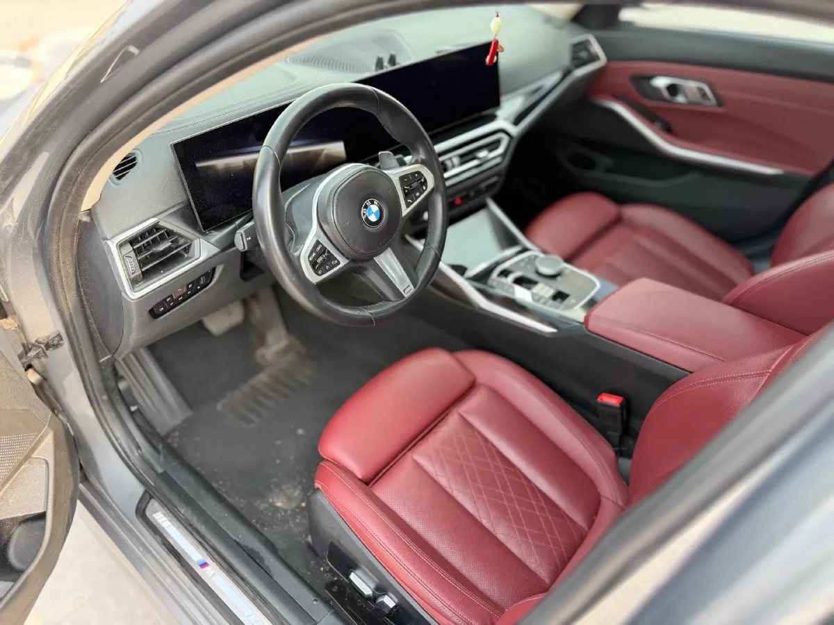 2023 BMW 3 Series 2.0T 156HP L4 8AT,autocango,china used car exporter,china ev exporter,chinese used car exporter,chinese used ev exporter