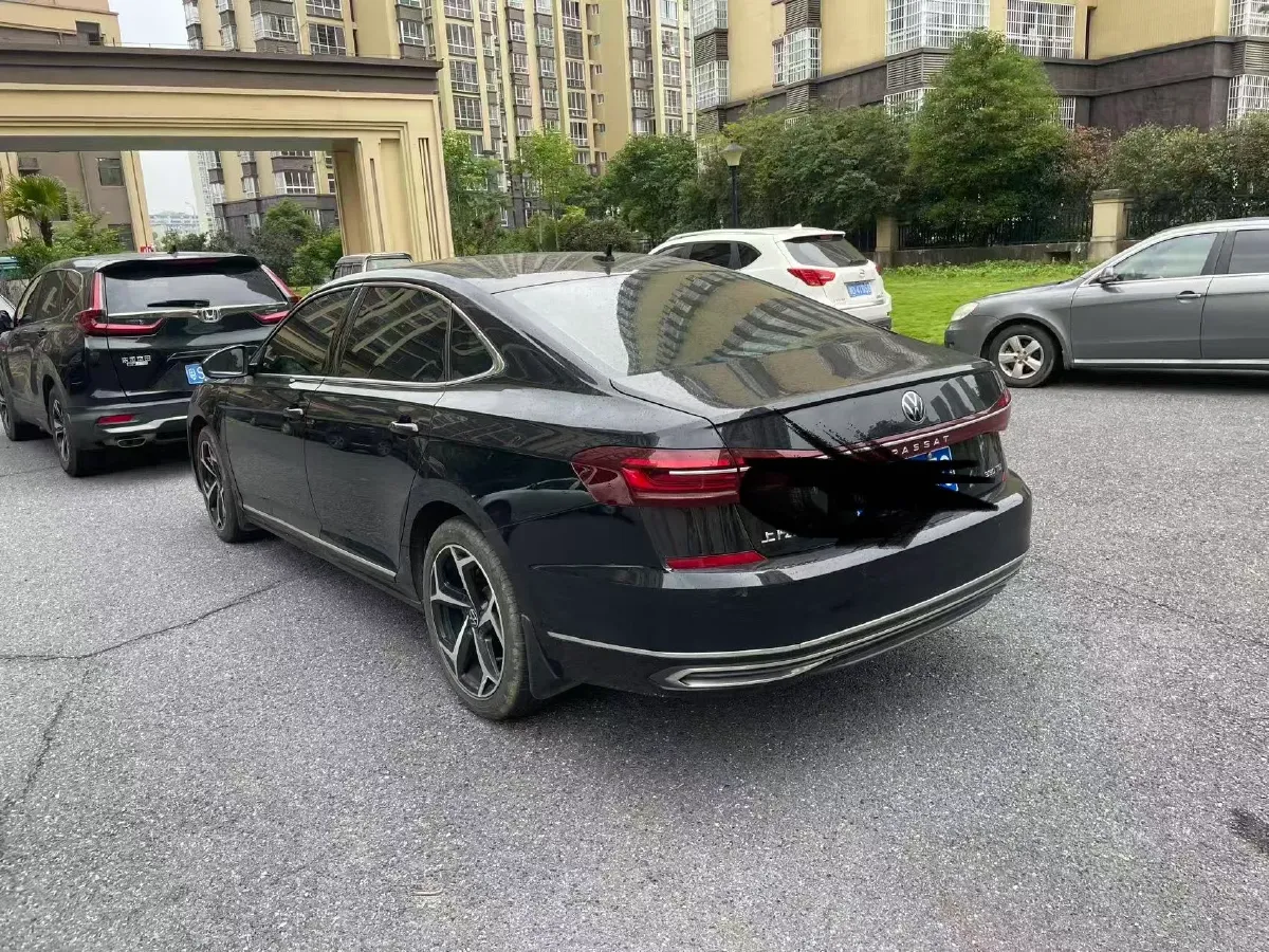 2023 Volkswagen Passat 2.0T 186HP L4 7DCT,autocango,china used car exporter,china ev exporter,chinese used car exporter,chinese used ev exporter