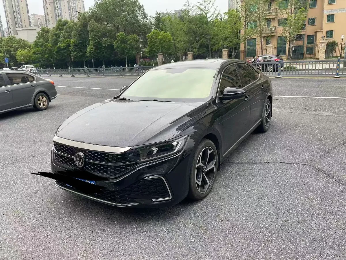 2023 Volkswagen Passat 2.0T 186HP L4 7DCT,autocango,china used car exporter,china ev exporter,chinese used car exporter,chinese used ev exporter