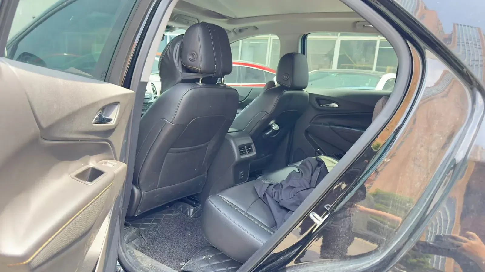 2019 Chevrolet Equinox 1.5T 169HP L4 6AT,autocango,china used car exporter,china ev exporter,chinese used car exporter,chinese used ev exporter