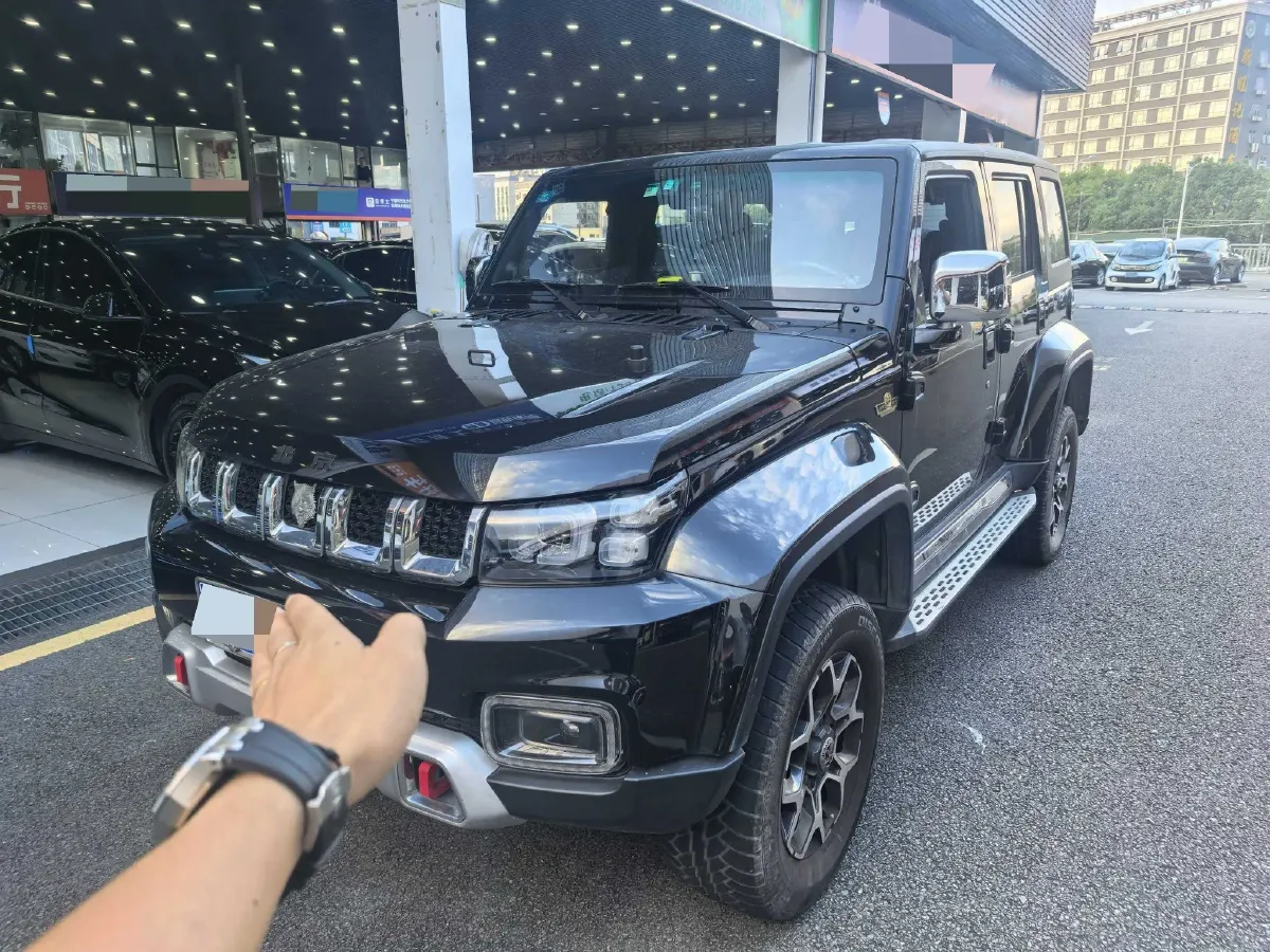 2018 Beijing BJ40 2.3T 250HP L4 6AT,autocango,china used car exporter,china ev exporter,chinese used car exporter,chinese used ev exporter