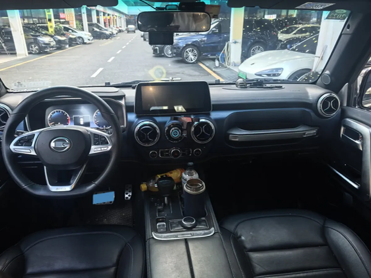 2018 Beijing BJ40 2.3T 250HP L4 6AT,autocango,china used car exporter,china ev exporter,chinese used car exporter,chinese used ev exporter