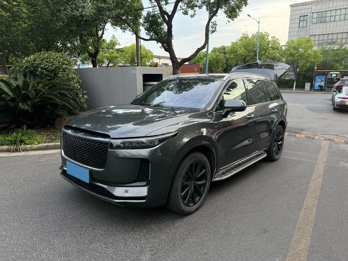 2020 Li ONE Range Extended 131HP REEV 40.5KWH,autocango,china used car exporter,china ev exporter,chinese used car exporter,chinese used ev exporter