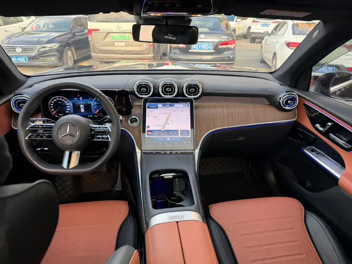 2024 Mercedes-Benz GLC Class 2.0T 258HP L4 9AT,autocango,china used car exporter,china ev exporter,chinese used car exporter,chinese used ev exporter