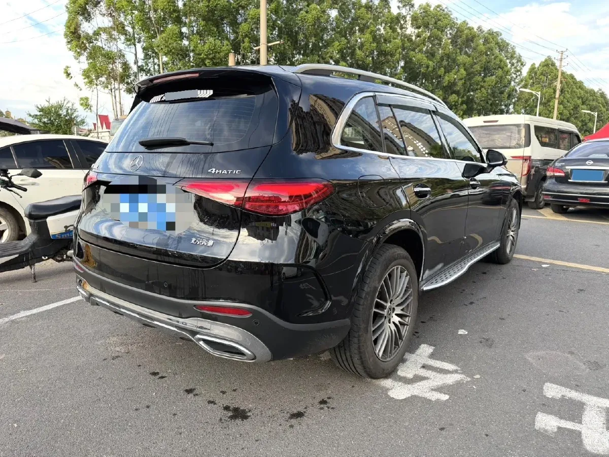 2024 Mercedes-Benz GLC Class 2.0T 258HP L4 9AT,autocango,china used car exporter,china ev exporter,chinese used car exporter,chinese used ev exporter