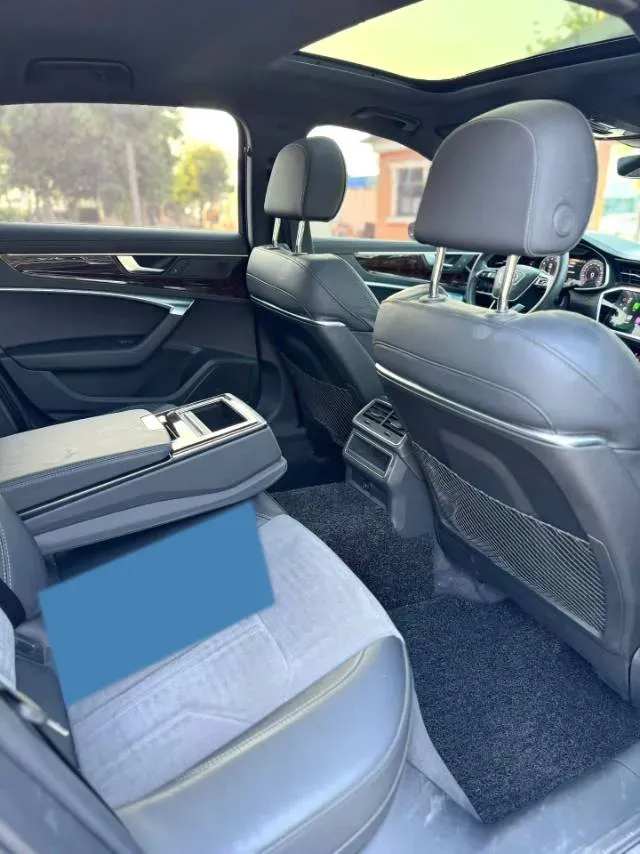 2020 Audi A6L 2.0T 190HP L4 7DCT,autocango,china used car exporter,china ev exporter,chinese used car exporter,chinese used ev exporter