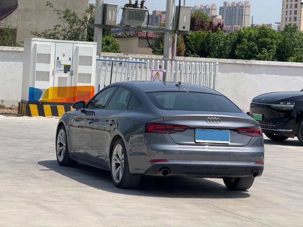 2019 Audi A5 2.0T 190HP L4 7DCT,autocango,china used car exporter,china ev exporter,chinese used car exporter,chinese used ev exporter