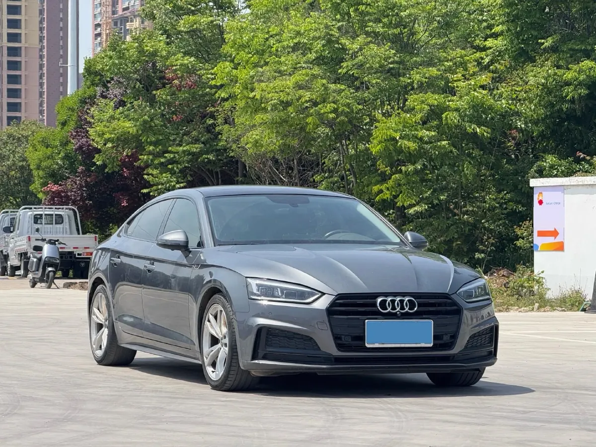 2019 Audi A5 2.0T 190HP L4 7DCT,autocango,china used car exporter,china ev exporter,chinese used car exporter,chinese used ev exporter
