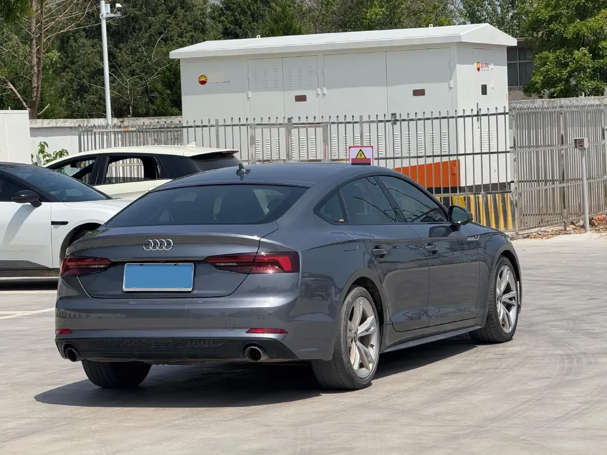 2019 Audi A5 2.0T 190HP L4 7DCT,autocango,china used car exporter,china ev exporter,chinese used car exporter,chinese used ev exporter
