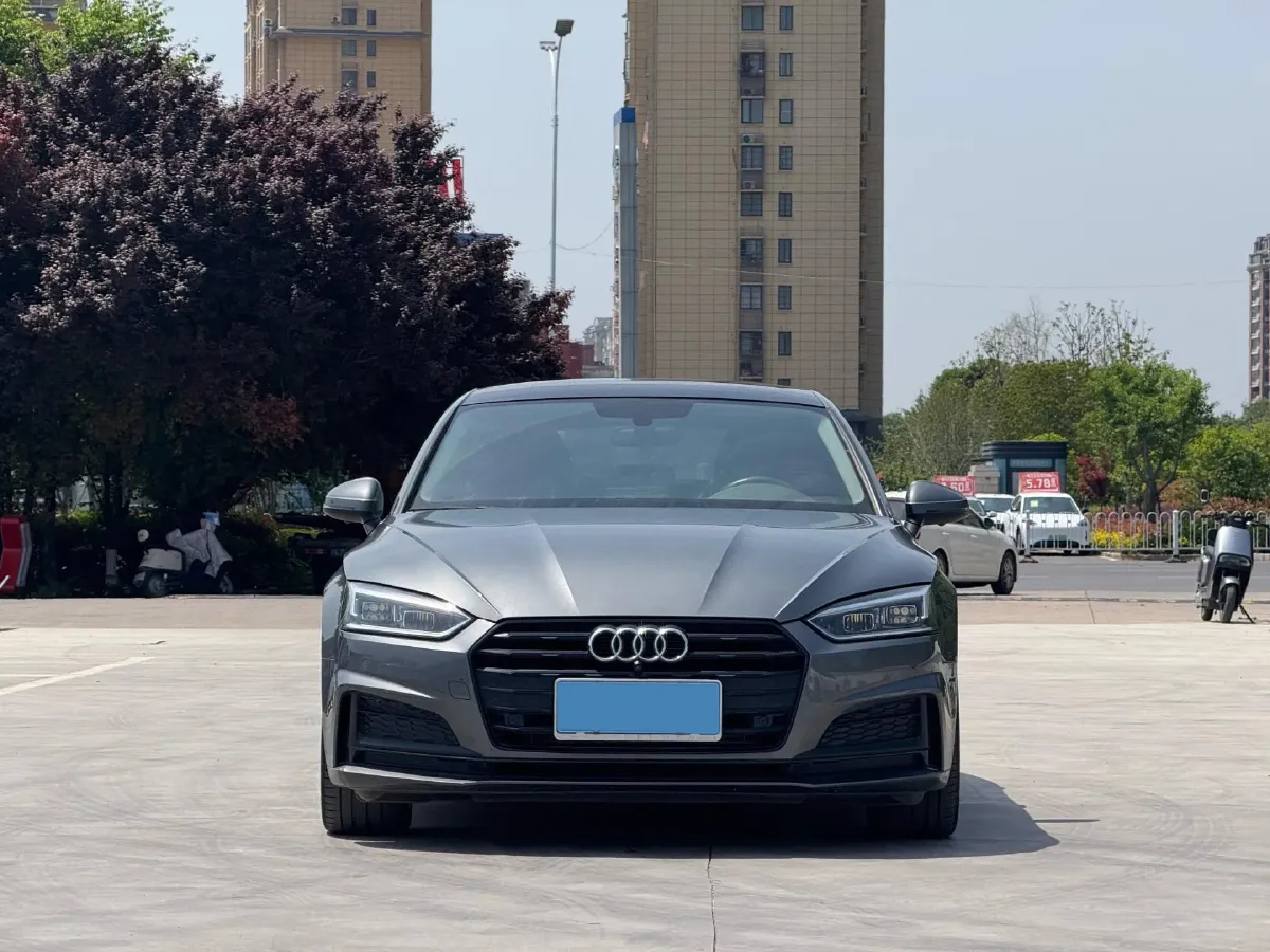2019 Audi A5 2.0T 190HP L4 7DCT,autocango,china used car exporter,china ev exporter,chinese used car exporter,chinese used ev exporter