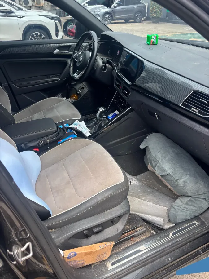 2022 Volkswagen Tayron 2.0T 220HP L4 7DCT,autocango,china used car exporter,china ev exporter,chinese used car exporter,chinese used ev exporter