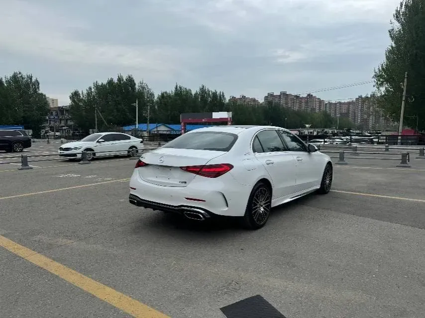 2023 Mercedes-Benz C Class 1.5T 204HP L4 9AT,autocango,china used car exporter,china ev exporter,chinese used car exporter,chinese used ev exporter