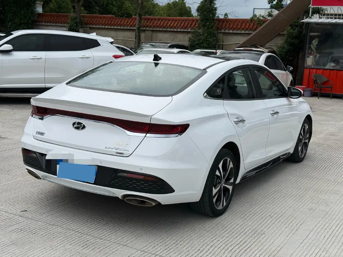 2021 Hyundai La Festa 1.6T 204HP L4 7DCT,autocango,china used car exporter,china ev exporter,chinese used car exporter,chinese used ev exporter