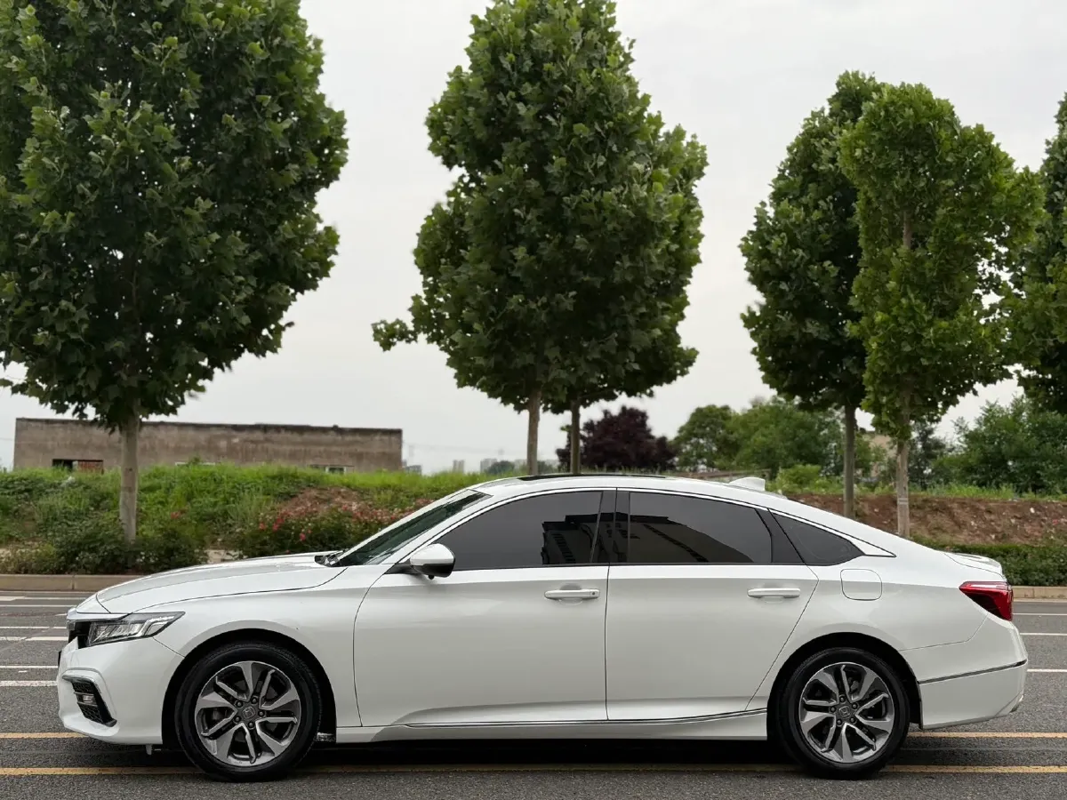 2019 Honda Inspire 1.5T 194HP L4 CVT,autocango,china used car exporter,china ev exporter,chinese used car exporter,chinese used ev exporter