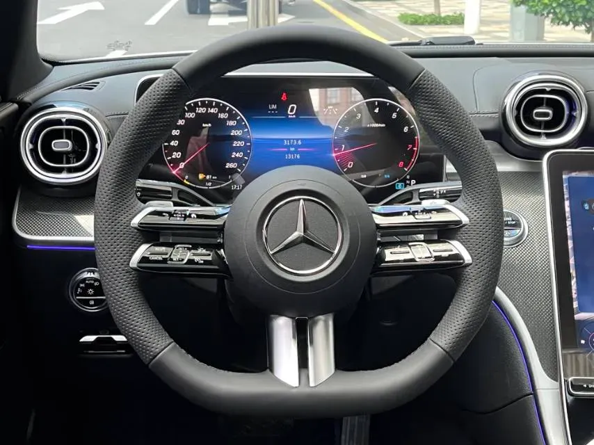 2024 Mercedes-Benz C Class 1.5T 204HP L4 9AT,autocango,china used car exporter,china ev exporter,chinese used car exporter,chinese used ev exporter