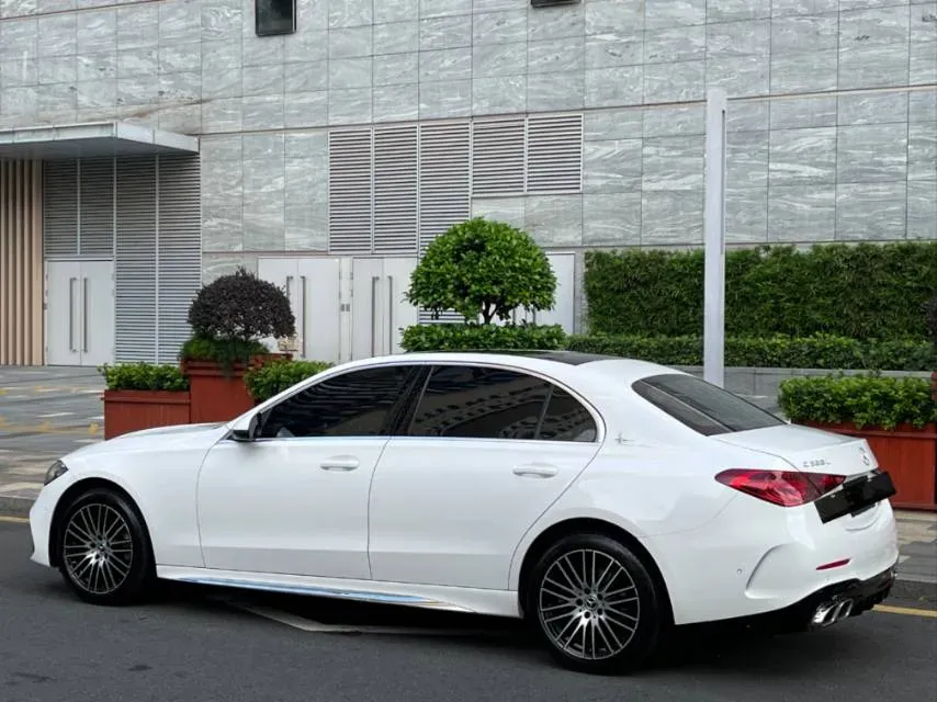 2024 Mercedes-Benz C Class 1.5T 204HP L4 9AT,autocango,china used car exporter,china ev exporter,chinese used car exporter,chinese used ev exporter