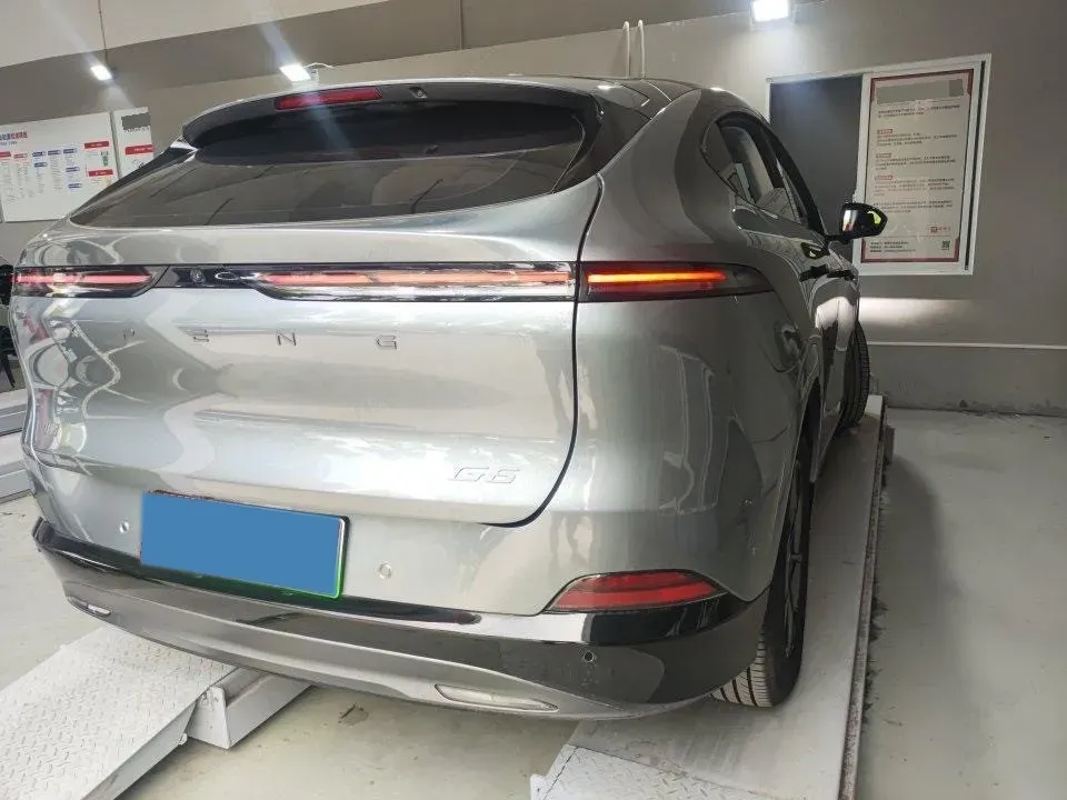 2025 Xpeng G6 BEV 68.5KWH,autocango,china used car exporter,china ev exporter,chinese used car exporter,chinese used ev exporter