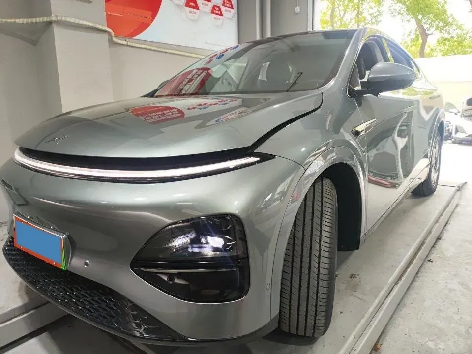 2025 Xpeng G6 BEV 68.5KWH,autocango,china used car exporter,china ev exporter,chinese used car exporter,chinese used ev exporter
