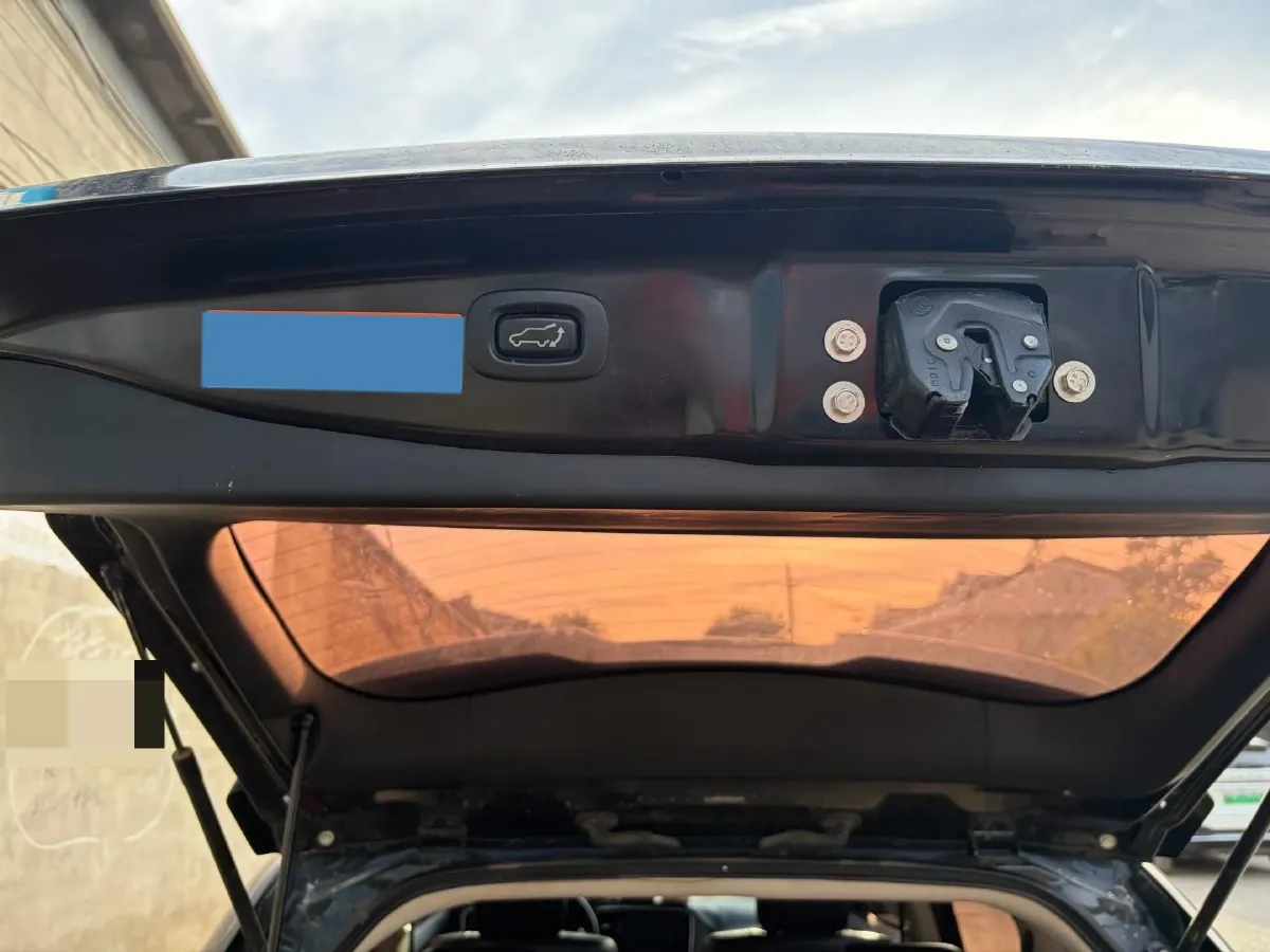 2019 Mitsubishi Outlander 2.4L 192HP L4 CVT,autocango,china used car exporter,china ev exporter,chinese used car exporter,chinese used ev exporter