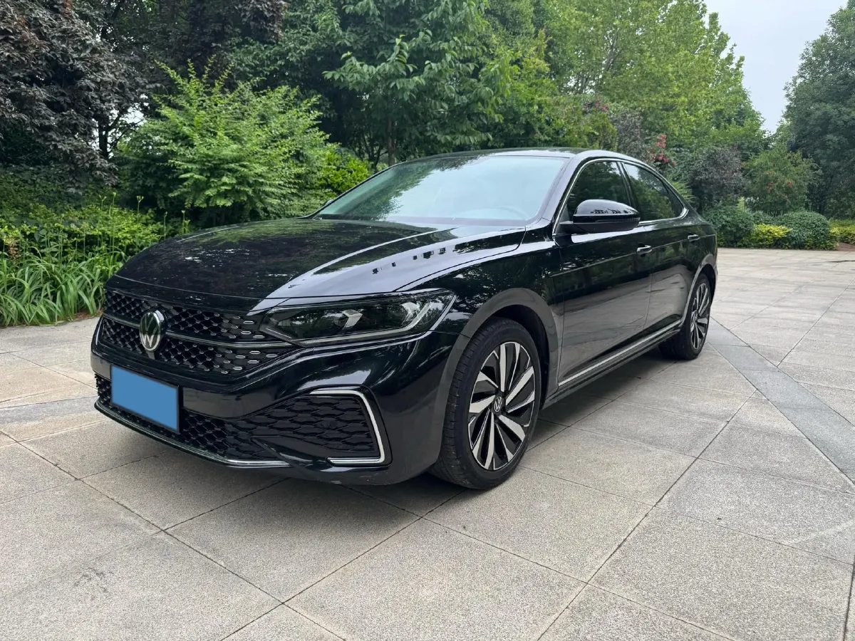 2022 Skoda Kodiak GT 2.0T 186HP L4 7DCT,autocango,china used car exporter,china ev exporter,chinese used car exporter,chinese used ev exporter