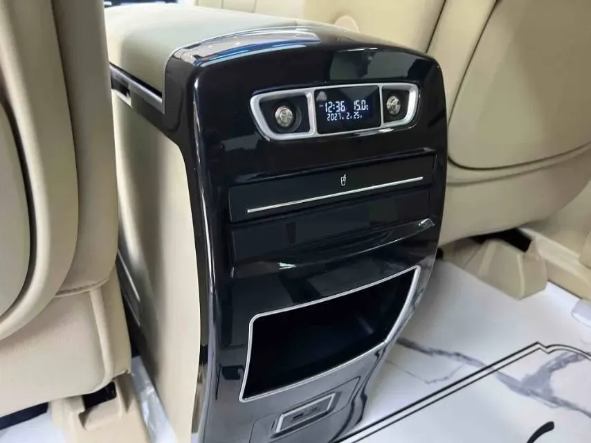 2023 Buick GL8 2.0T 237HP L4 9AT,autocango,china used car exporter,china ev exporter,chinese used car exporter,chinese used ev exporter
