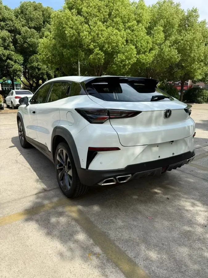 2020 ChangAn UNI-T 1.5T 180HP L4 7DCT,autocango,china used car exporter,china ev exporter,chinese used car exporter,chinese used ev exporter