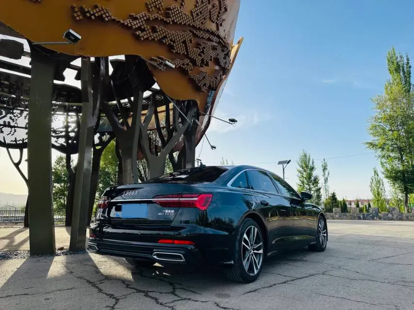 2020 Audi A6L 2.0T 190HP L4 7DCT,autocango,china used car exporter,china ev exporter,chinese used car exporter,chinese used ev exporter