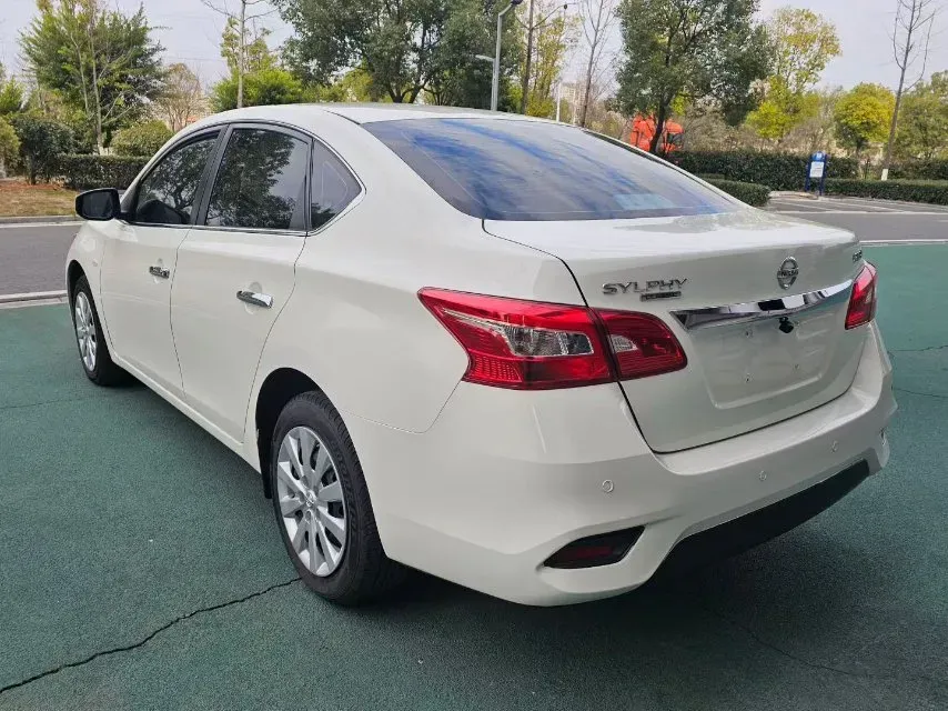 2022 Nissan Sylphy 1.6L 122HP L4 CVT,autocango,china used car exporter,china ev exporter,chinese used car exporter,chinese used ev exporter