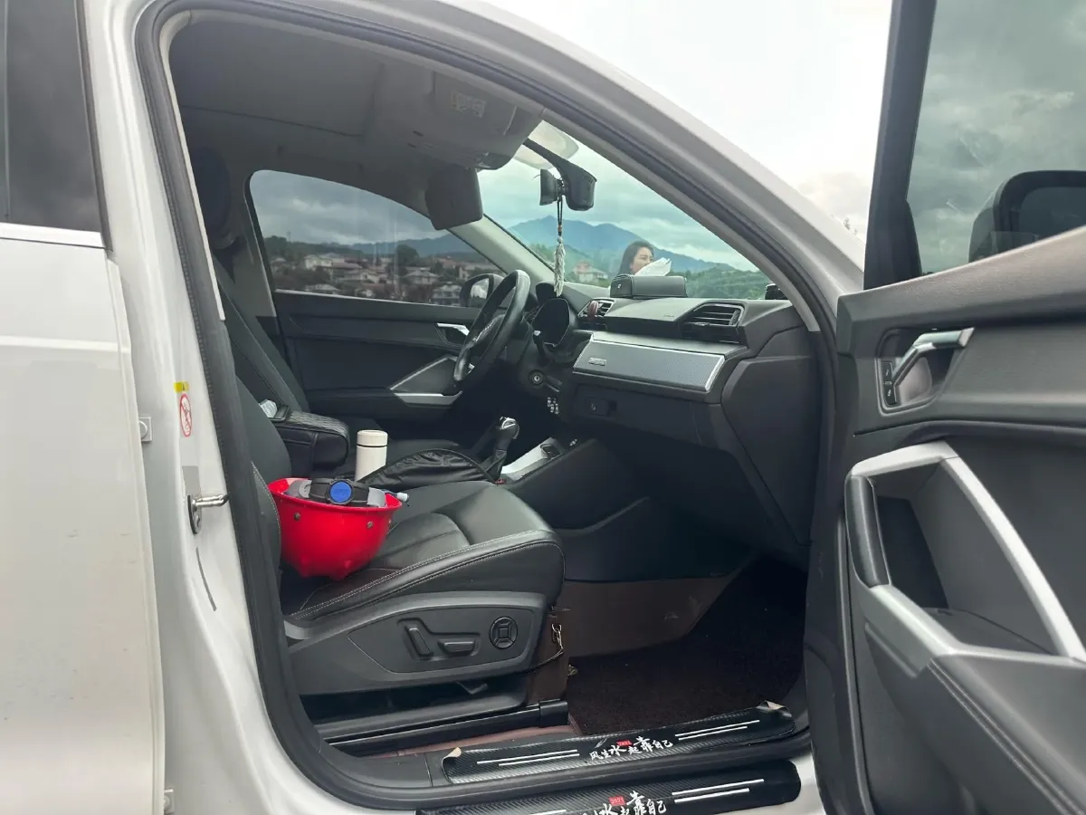 2021 Audi Q3 1.4T 150HP L4 7DCT,autocango,china used car exporter,china ev exporter,chinese used car exporter,chinese used ev exporter