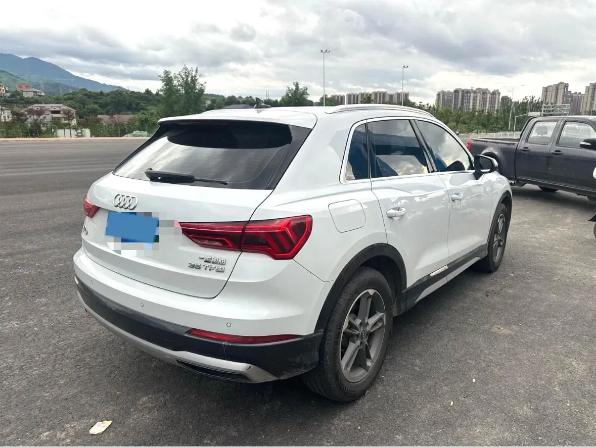 2021 Audi Q3 1.4T 150HP L4 7DCT,autocango,china used car exporter,china ev exporter,chinese used car exporter,chinese used ev exporter