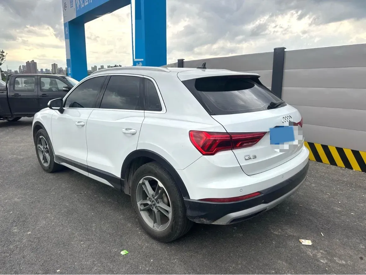 2021 Audi Q3 1.4T 150HP L4 7DCT,autocango,china used car exporter,china ev exporter,chinese used car exporter,chinese used ev exporter